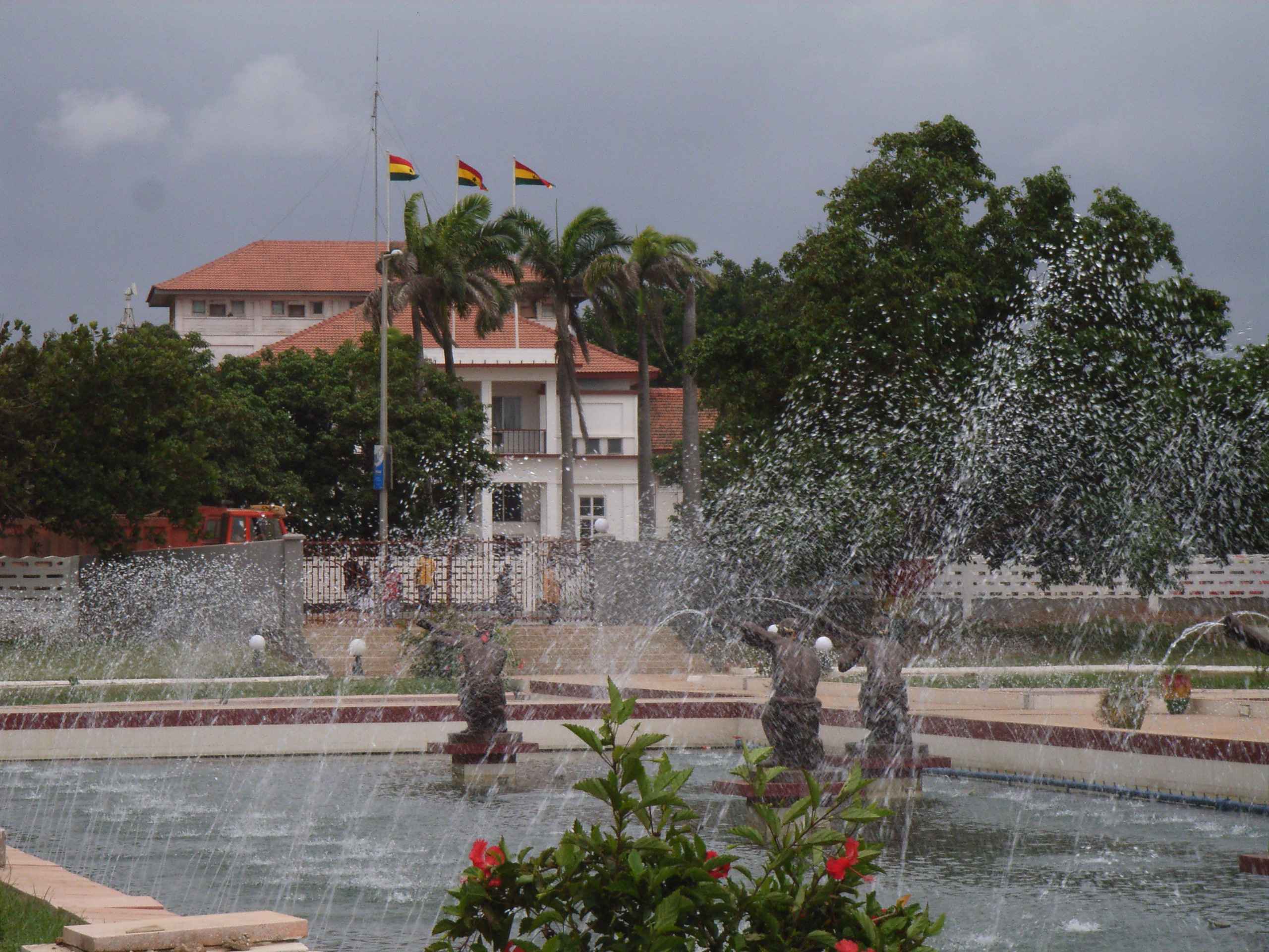 Ghana's Parliament (photo credit: eindundzwanzig/flickr)