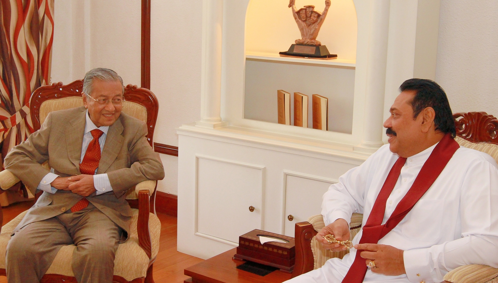 Interim Prime Minister of Malaysia Mahathir Mohamad (photo credit: Mahinda Rajapaksa/flickr)