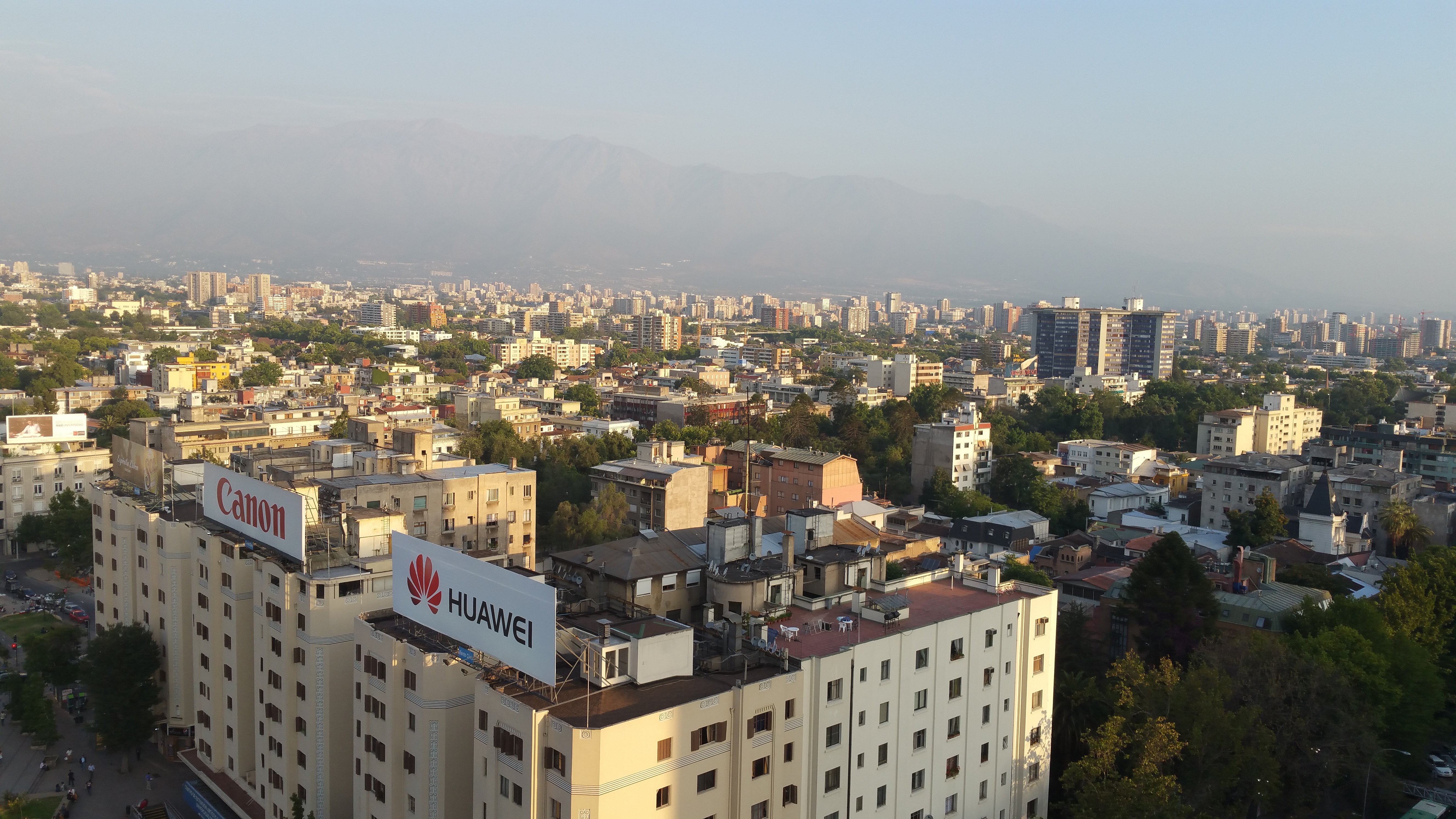 Santiago, Chile (photo credit: Beverly Yuen Thompson/flickr)