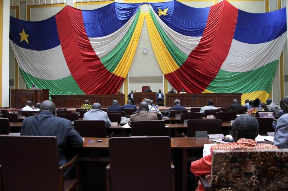 Central African Republic's MP assist to the debates of the new constitution vote on August 30, 2015 in Bangui [photo credit: AFP]