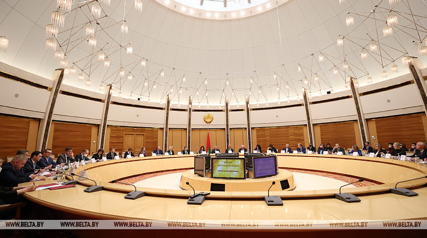 Constitutional Commission of Belarus (photo credit: Belta)