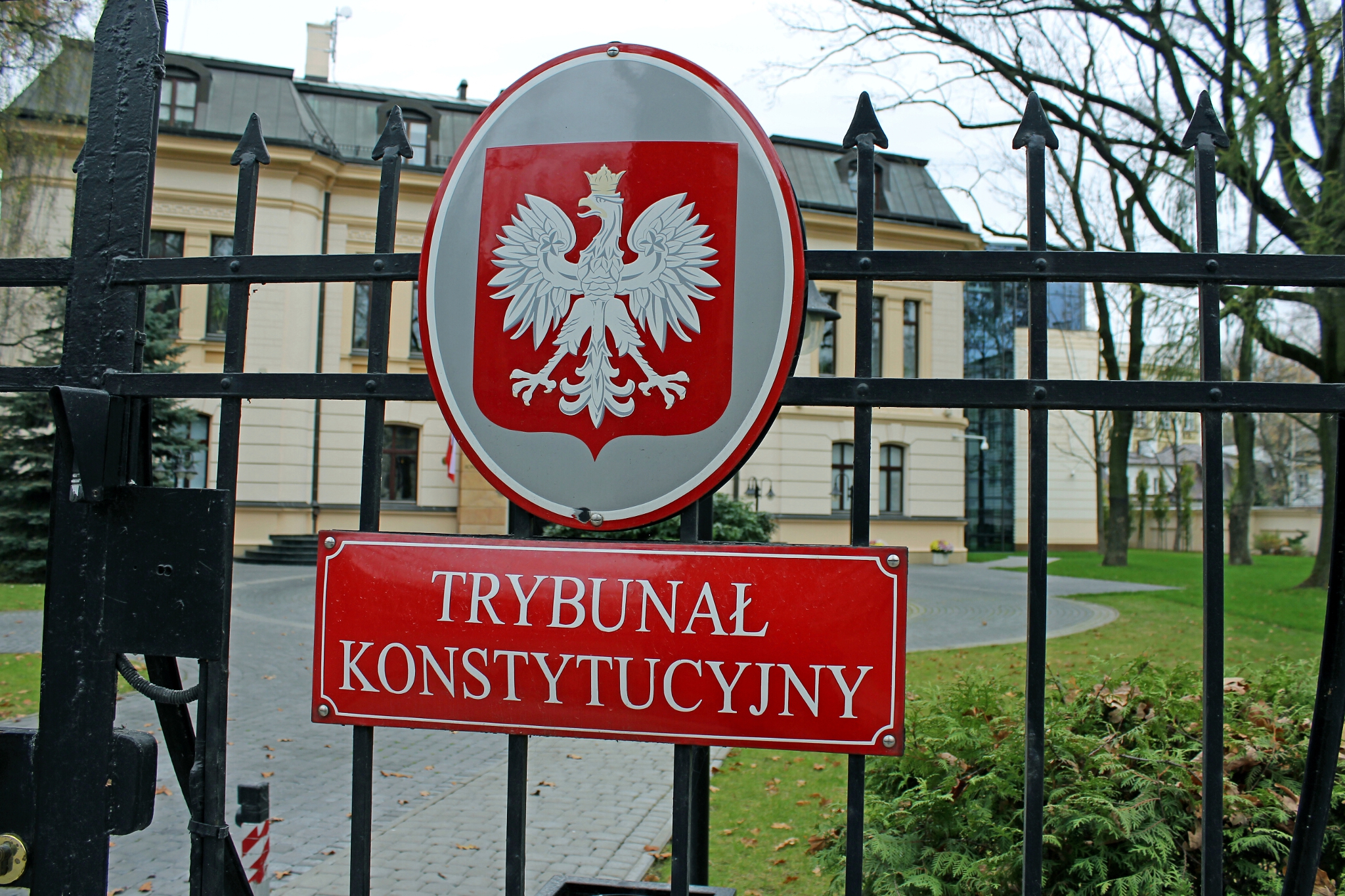 Constitutional Court of Poland (photo credit: Lukas Plewnia/flickr)