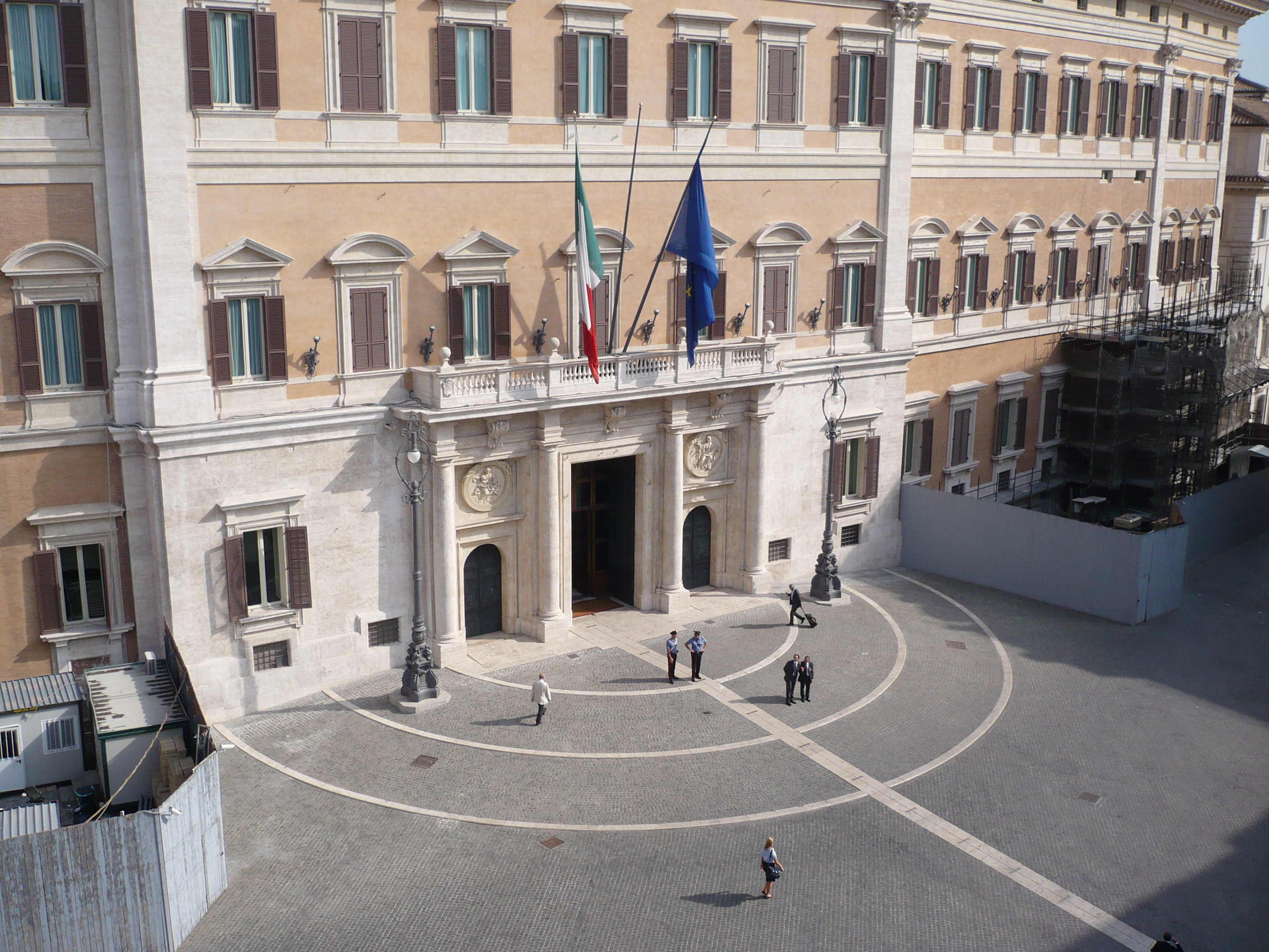 Italian Chamber of Deputies (photo credit: Simone Ramella/flickr)