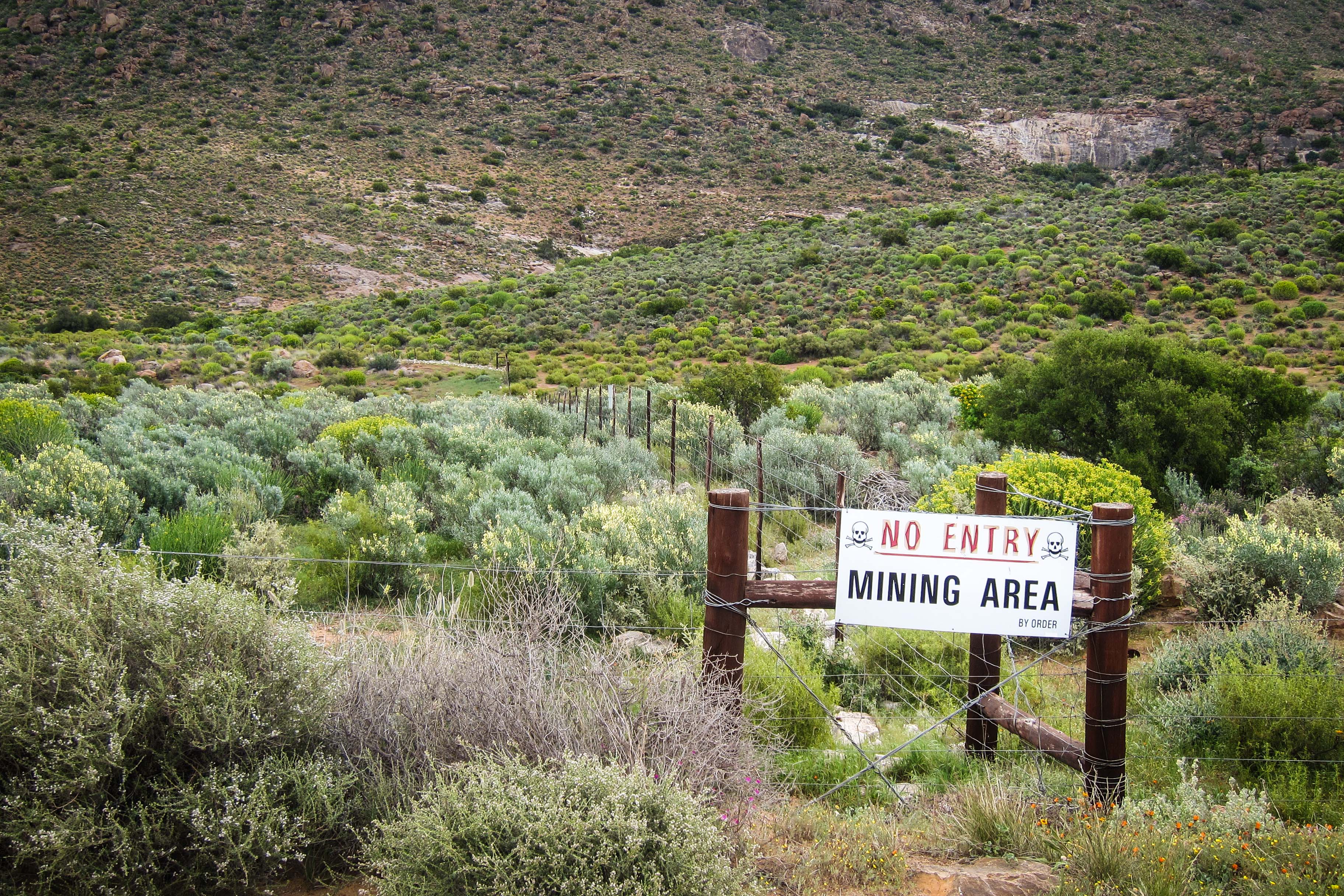 Mine near Garies, South Africa (photo credit: jbdodane/flickr)