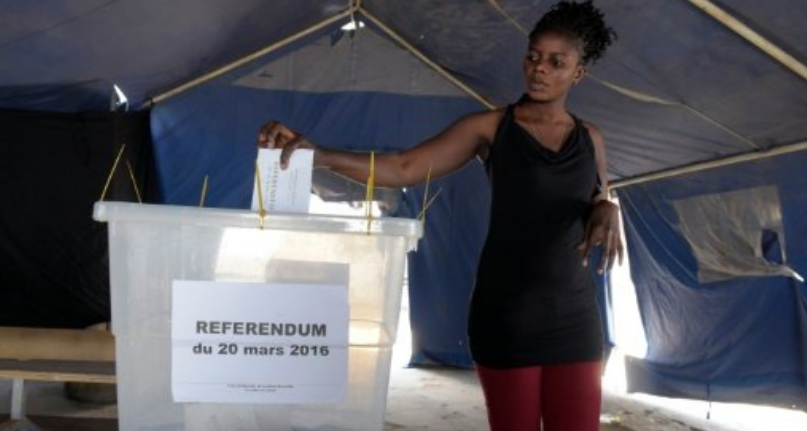 السنغال: إستفتاء حول اصلاحات دستورية بينها خفض ولاية الرئيس