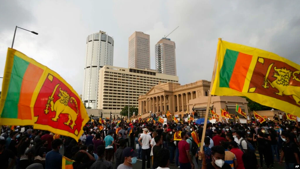 Protest in the capital of Sri Lanka, Colombo (photo credit: VOA News)