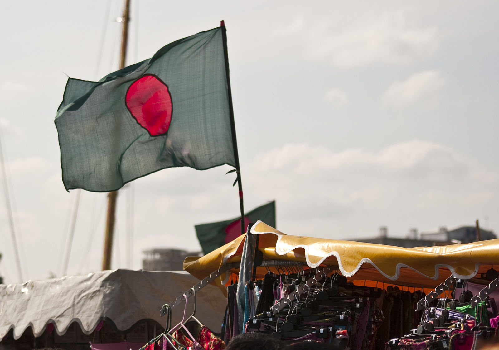 Flag of Bangladesh (photo credit: Mostaque Chowdhury via Wikimedia Commons) Flag of Bangladesh (photo credit: Mostaque Chowdhury via Wikimedia Commons)