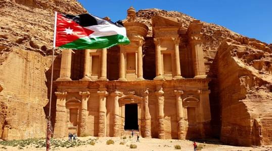 Flag of Jordan at Petra (photo credit: 123rf)