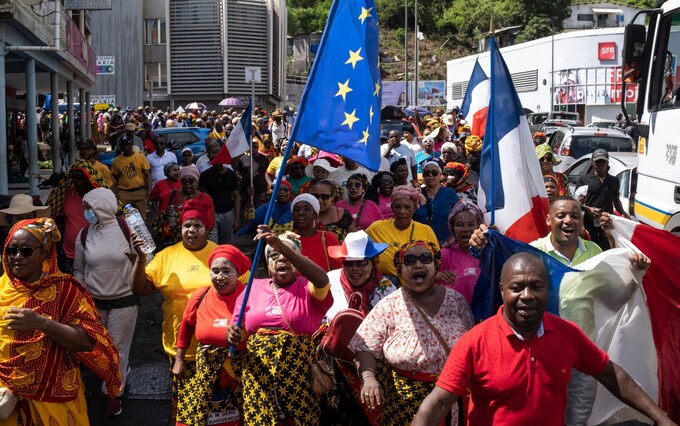 Protests against immigration and insecurity in Mayotte in February 2024 (photo credit: Lemor David Abaca via Shutterstock)