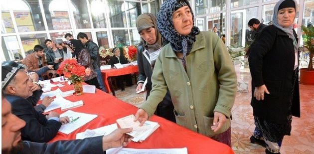 طاجيكستان: استفتاء على تعديلات دستورية تعزز صلاحيات الرئيس