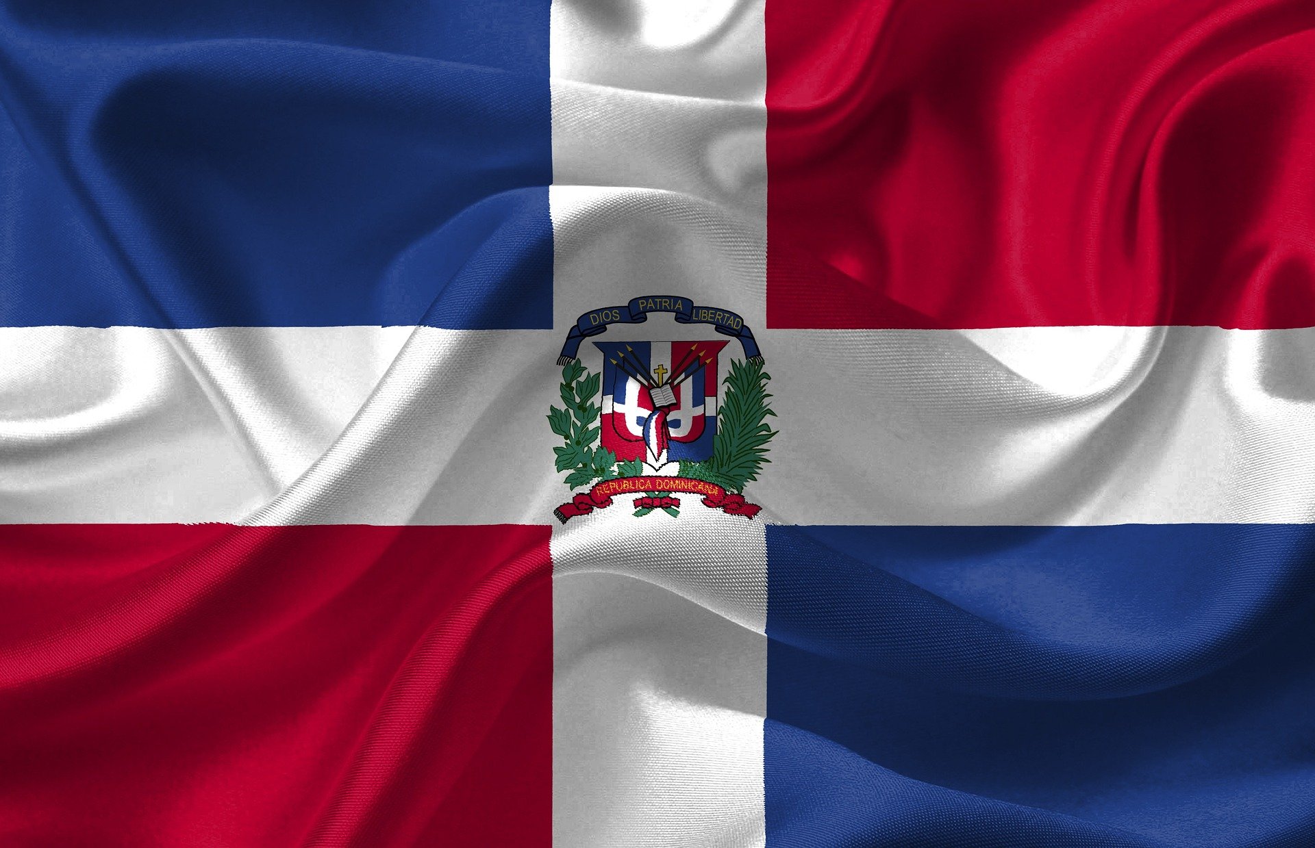 Flag of Dominican Republic (photo credit: DavidRockDesign / pixabay)