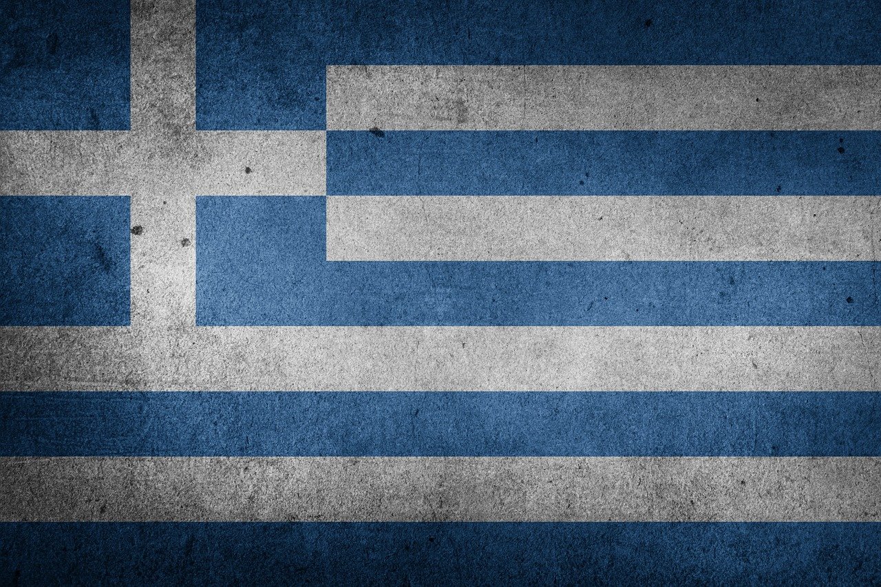 Flag of Greece (photo credit: Chickenonline via pixabay)