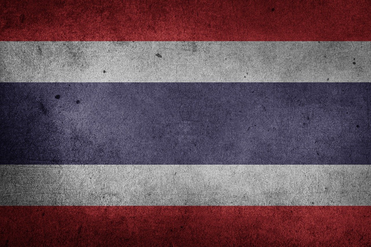 Flag of Thailand (photo credit: Chickenonline via pixabay)