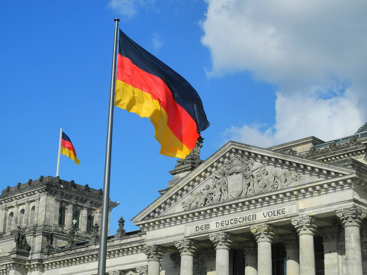 Flag of Germany (photo credit: karlherl via pixabay)