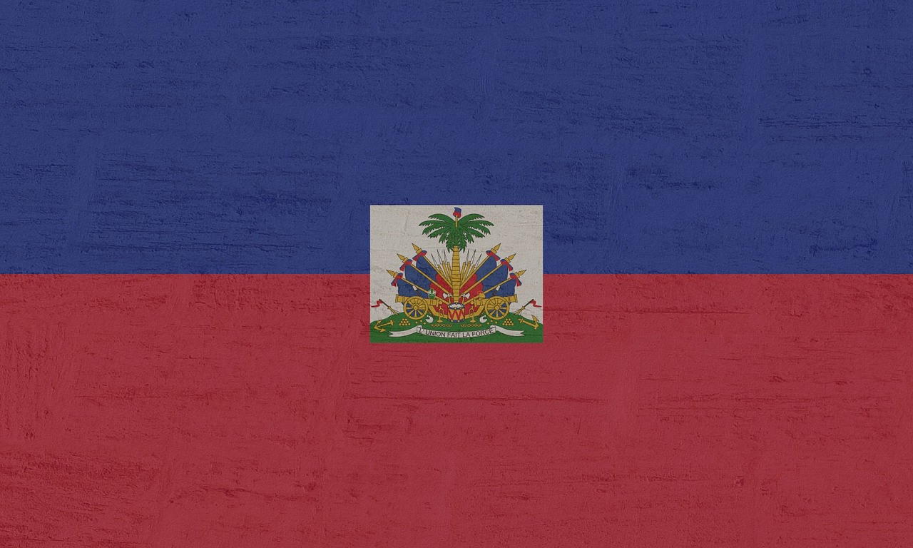 Flag of Haiti (photo credit: Kaufdex via pixabay)