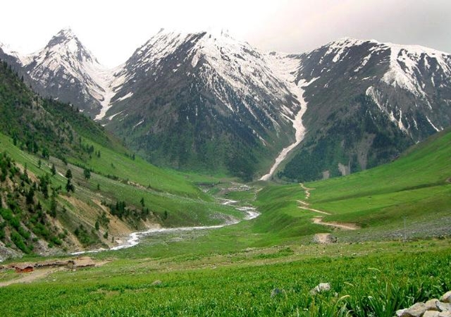 Neelum Valley (photo credit: historypak.com)