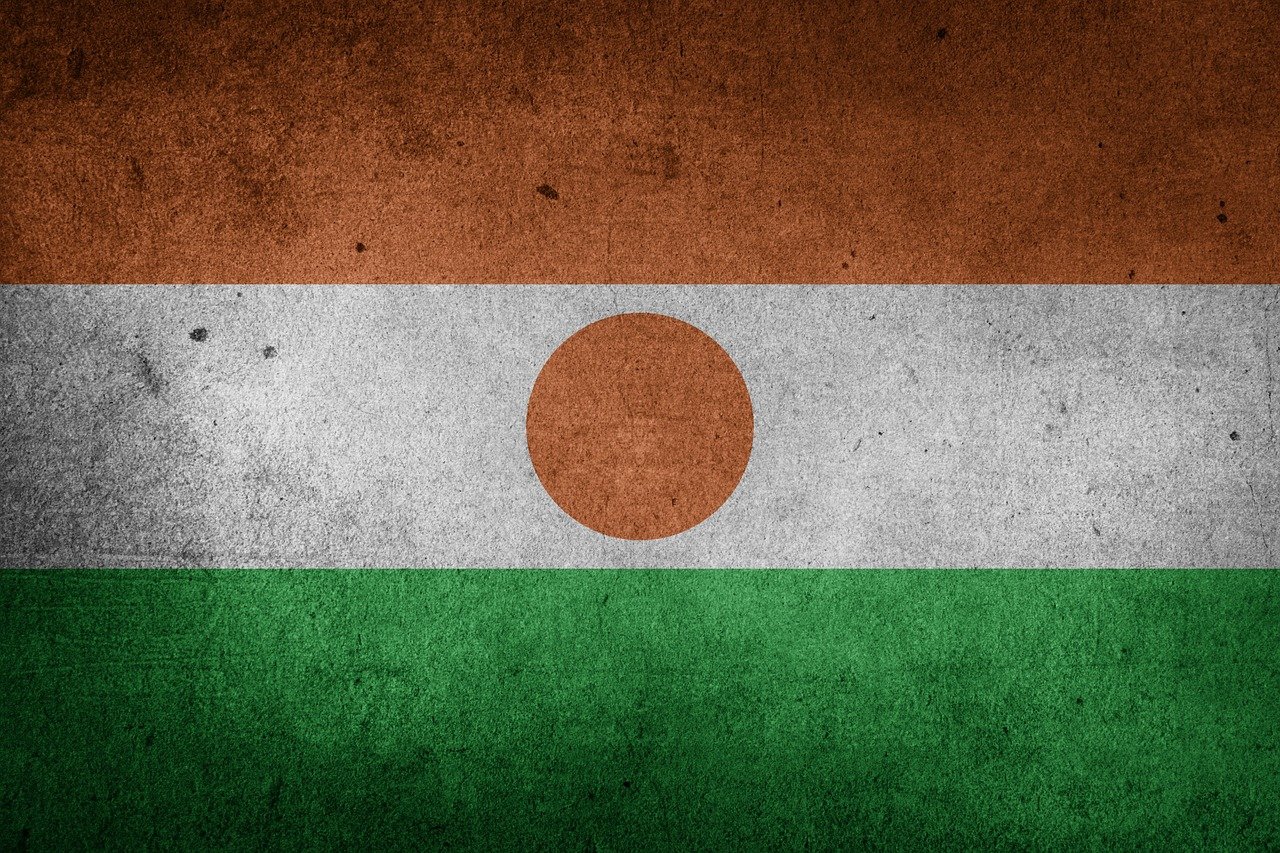 Flag of Niger (photo credit: Chickenonline via pixabay)