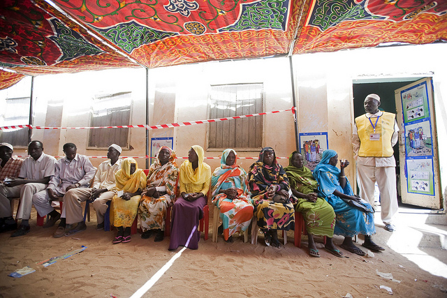 Voters waiting to cast their referendum vote for secession from Sudan in 2011 (photo credit: UNAMID)