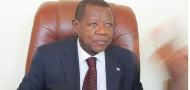 DRC Communication minister and government spokesman, Lambert Mende (file photo)