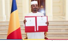 President of the transition Mahamat Idriss Deby presents the draft constitution (photo credit: presidence.td)