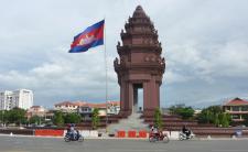 Independence Monument, Phnom Penh (photo credit: Ronan Crowley / Flickr)