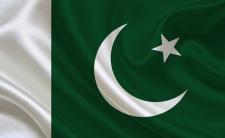 Flag of Pakistan (photo credit: ArbazKhanYousufzai via pixabay)