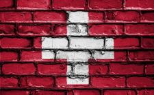 Flag of Switzerland (photo credit: David_Peterson via pixabay)