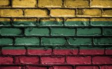 Flag of Lithuania (photo credit: David_Peterson via pixabay)