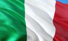 Flag of Italy (photo credit: jorono via pixabay)
