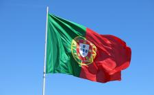 Flag of Portugal (photo credit: b1-foto via pixabay)