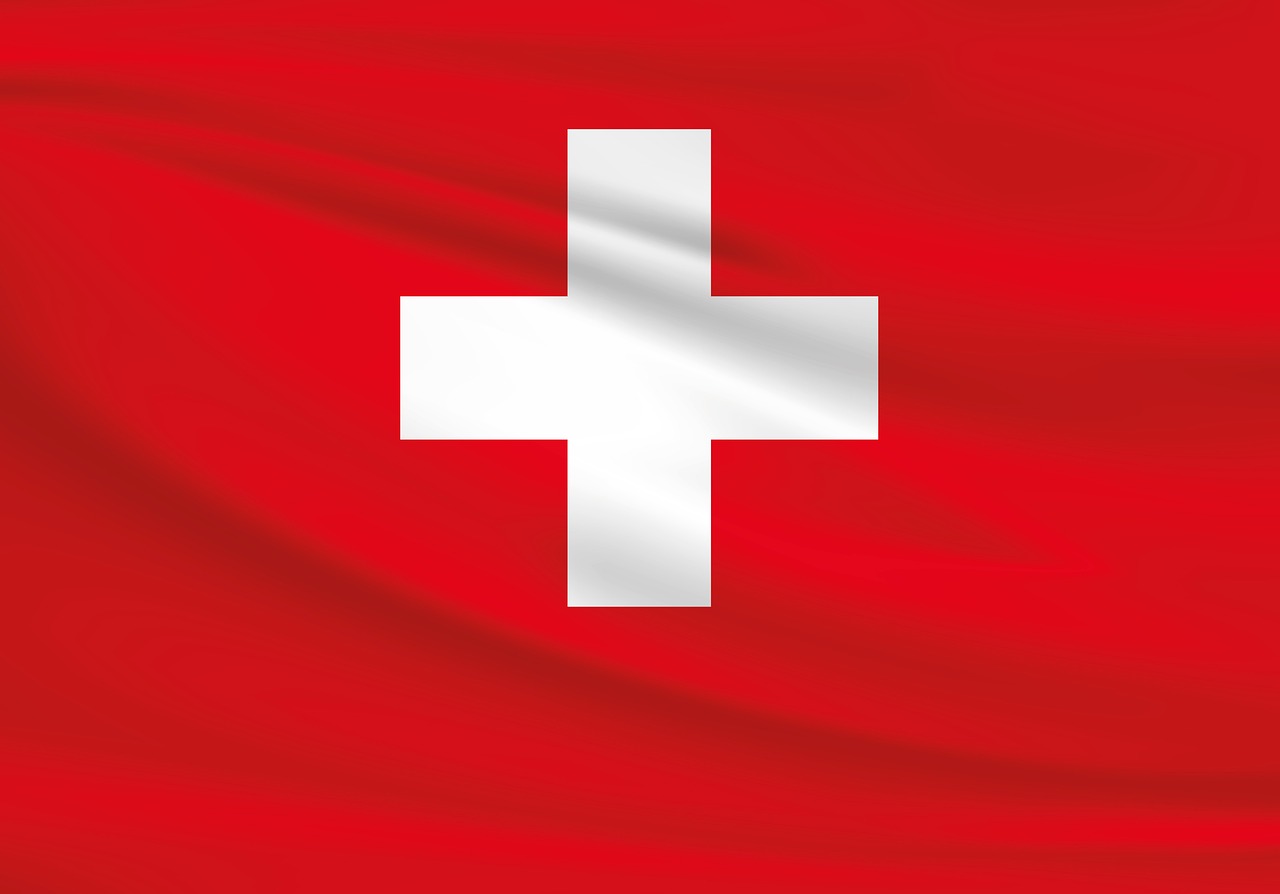 Flag of Switzerland (photo credit: stux via pixabay)