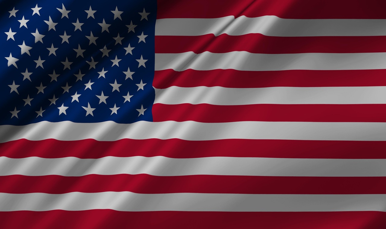 Flag of the United States (photo credit: Tumisu via pixabay)