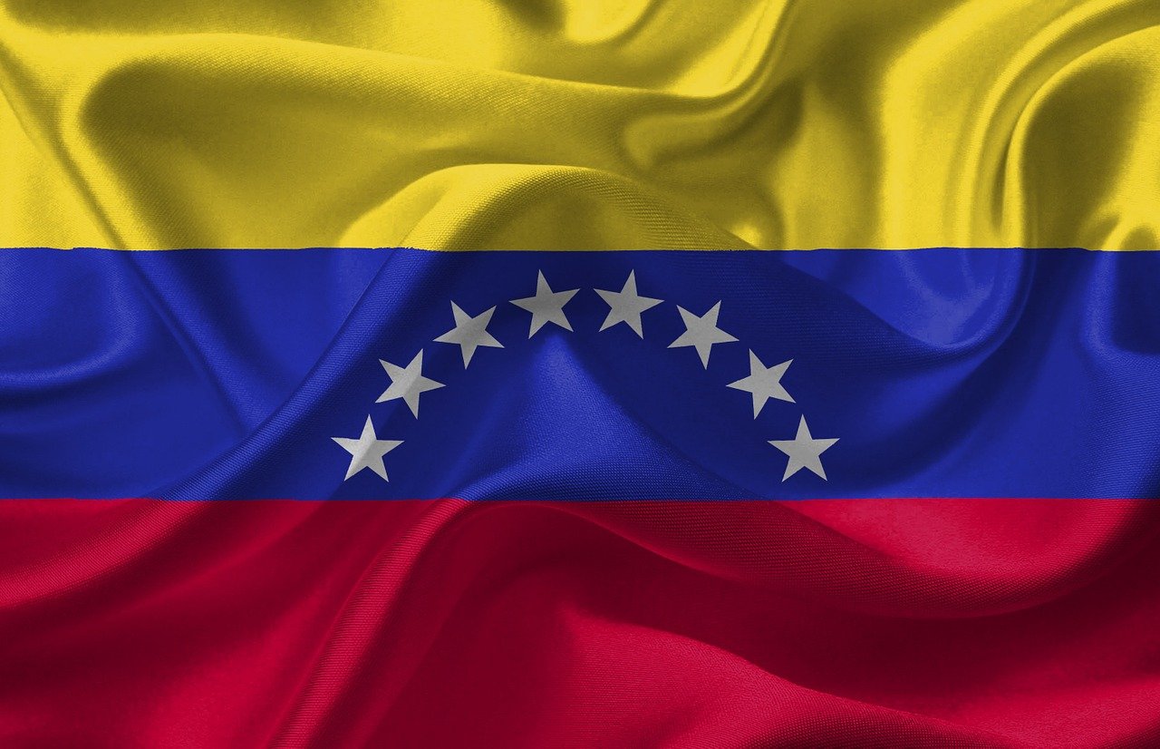 Flag of Venezuela (photo credit: DavidRockDesign via pixabay)